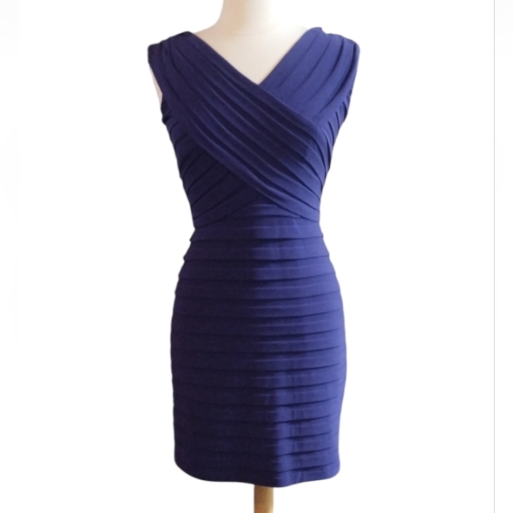 Adrianna Papell Purple Cocktail Evening V-neck Knee Length Dress Size 8